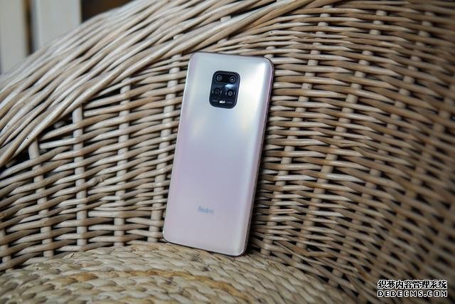 千元5G手机质感怎么样?Redmi 10X系列给你答案,真的很赞
