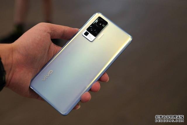 vivo X50 Pro叫板华为P40 Pro,创新微云台设计究竟能否取胜?
