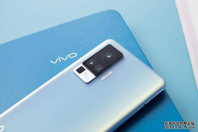 vivo X50 Pro叫板华为P40 Pro,创新微云台设计究竟能否取胜?