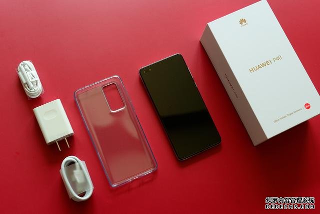 爆款5G手机华为P40开箱:仅175克重量,小巧但依然彪悍