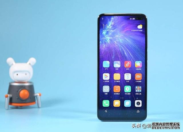 千元5G机皇,骁龙765G+120Hz+6400万四摄仅1299,网友:雷军良心