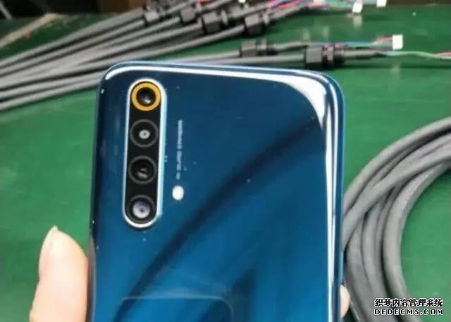 又一款双模5G跌至1399元,120Hz屏+6400万四摄,杨紫代言