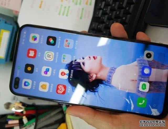 又一款双模5G跌至1399元,120Hz屏+6400万四摄,杨紫代言