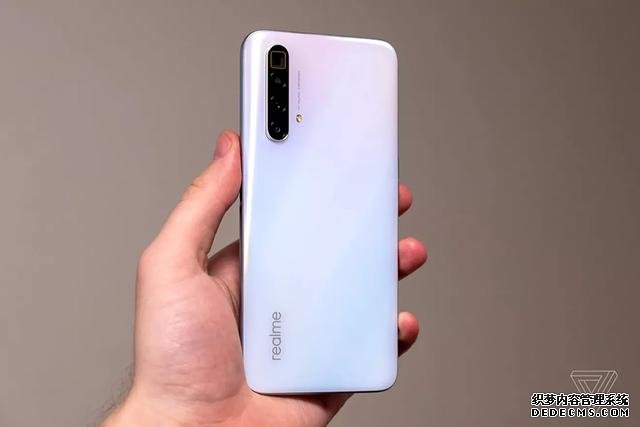 Realme X3上市:骁龙855 Plus、面向4G市场,潜望长焦成标配