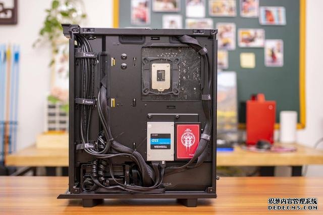 Define 7 Compact机箱上市,分形工艺机电散三剑客装机评测