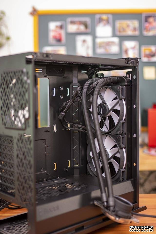 Define 7 Compact机箱上市,分形工艺机电散三剑客装机评测