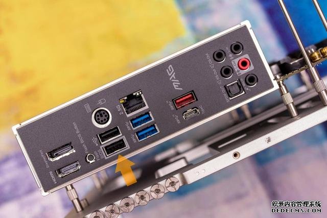 升级PCI-E 4.0,支持双显卡,微星B550M迫击炮开箱