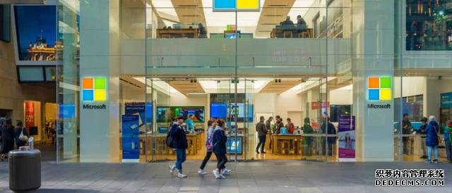 微软正式宣布永久关闭实体店,宁愿损失4.5 亿美元