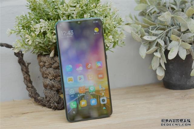 从1799降至1329,最有性价比的8+128GB千元机,还支持NFC