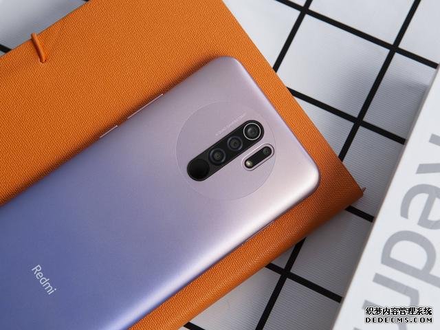 5020mAH+快充,小米128GB四摄千元机已降至899,已从一般变真香