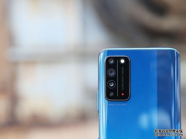 从2199降至1777,华为128GB、90HZ中端机,搭载4000万主摄更值了