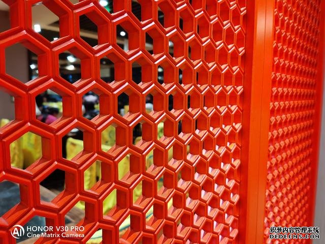 昔日4000元旗舰手机不足3000元,现在是买荣耀V30 Pro的良机
