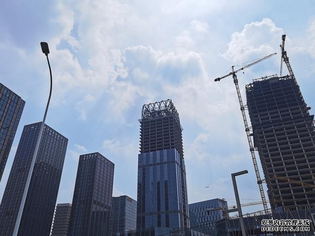 华为P40夏日实拍体验:色彩更加真实,低ISO下噪声更少