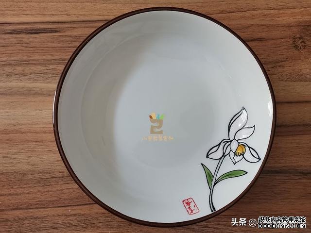三伏天,这道姜撞奶女人要多吃,驱寒暖胃,舒服度夏体质好
