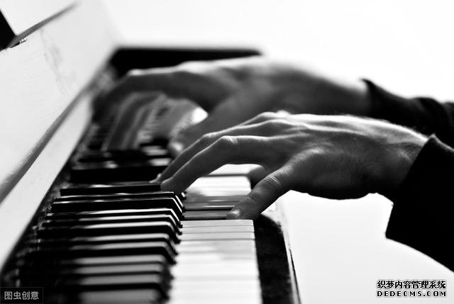 如何锻炼心理素质？学会调节钢琴演奏的心理状态，让你更好的发挥