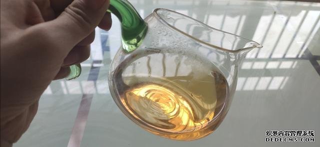 过了任性的年纪,喝茶就是身体的选择了