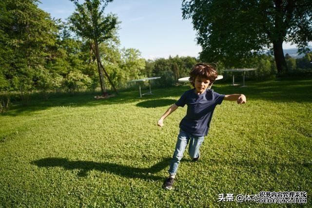 运动是如何改善情绪的?坚持正确健身可以让你精神更健康,更快乐