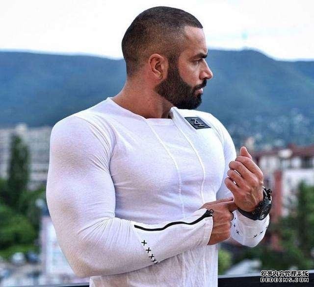 为什么要健身?健身是自律,是一种积极向上的生活态度