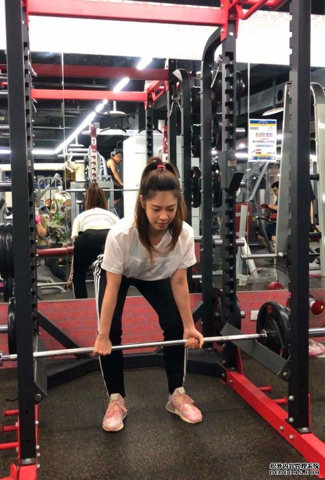 新手如何正确健身,从这4个方面,帮你掌握健身基础