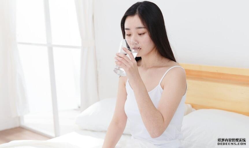 想要健康养生?起床“三不要”,饭后“三不急”,睡前“三不宜”