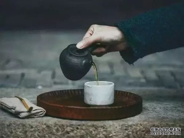 28条养生口诀,这才是最健康的生活方式!(值得收藏)