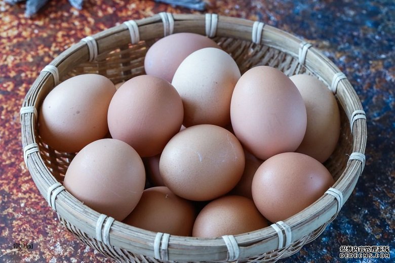 鸡蛋营养丰富，两种吃法每天吃几个，有讲究
