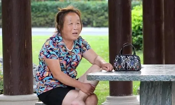 无论男女,50岁后,若身体还保持“1软2通”,多半是长寿体质