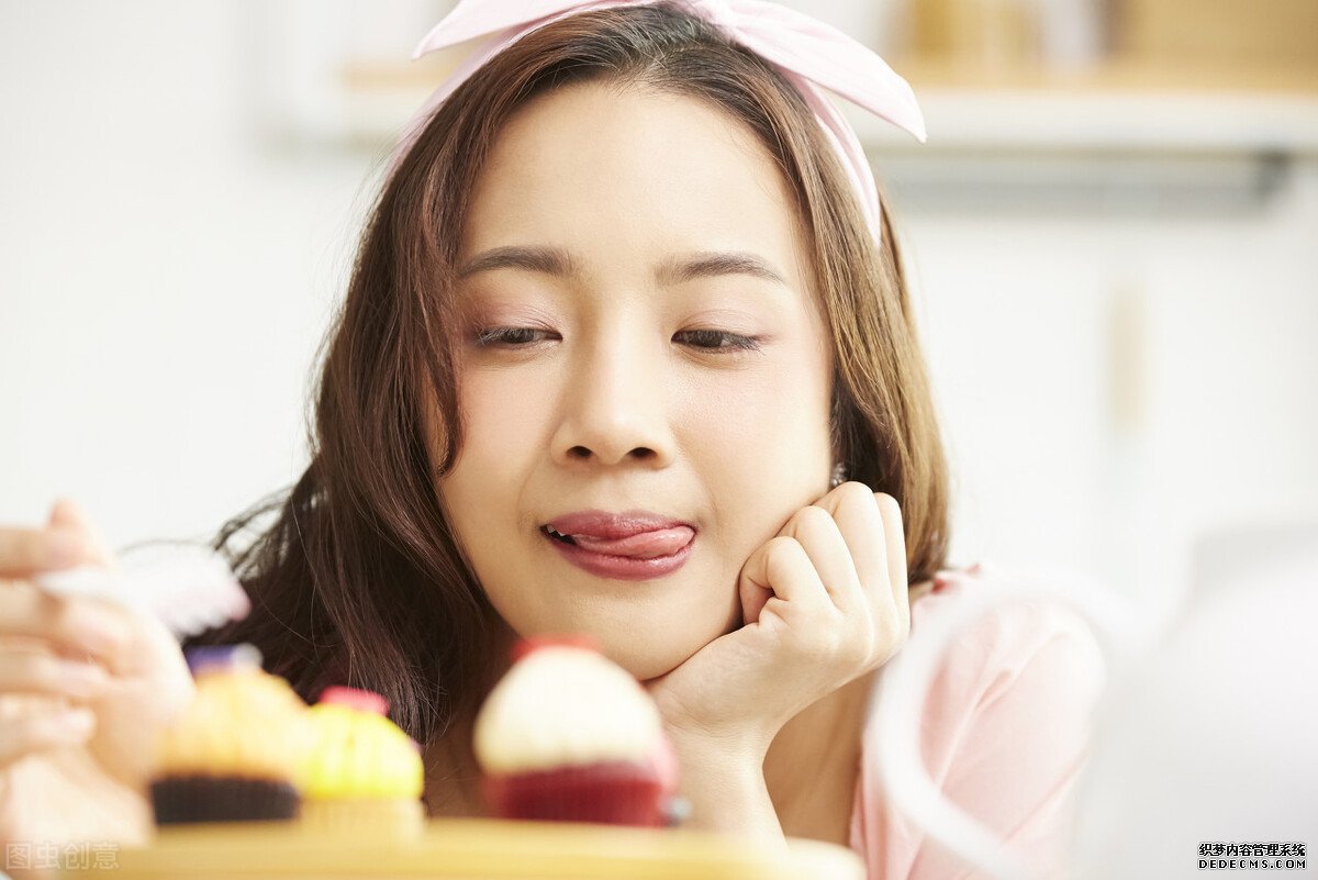 中医养生:甜食最养人也能最伤人,你的体质适合吃甜食吗?
