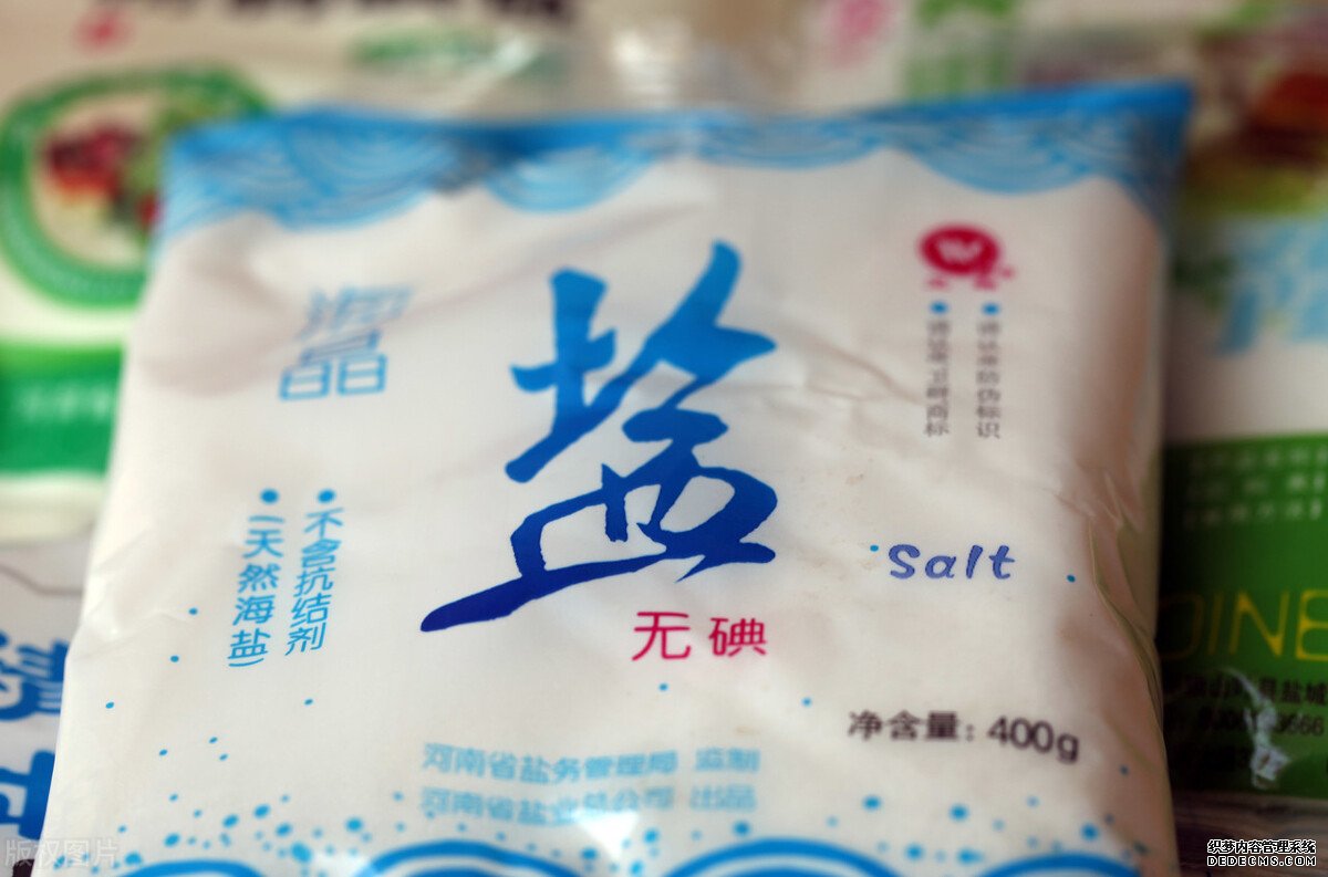 每天吃盐,碘盐、无机盐和“盐”有啥区别?作用差别大,别弄错了