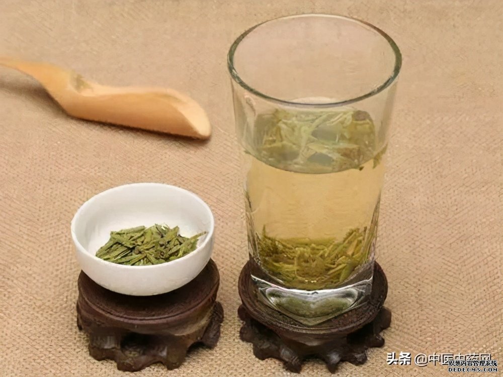 茶有6“色”功效各异，饮茶养生寒温有宜忌