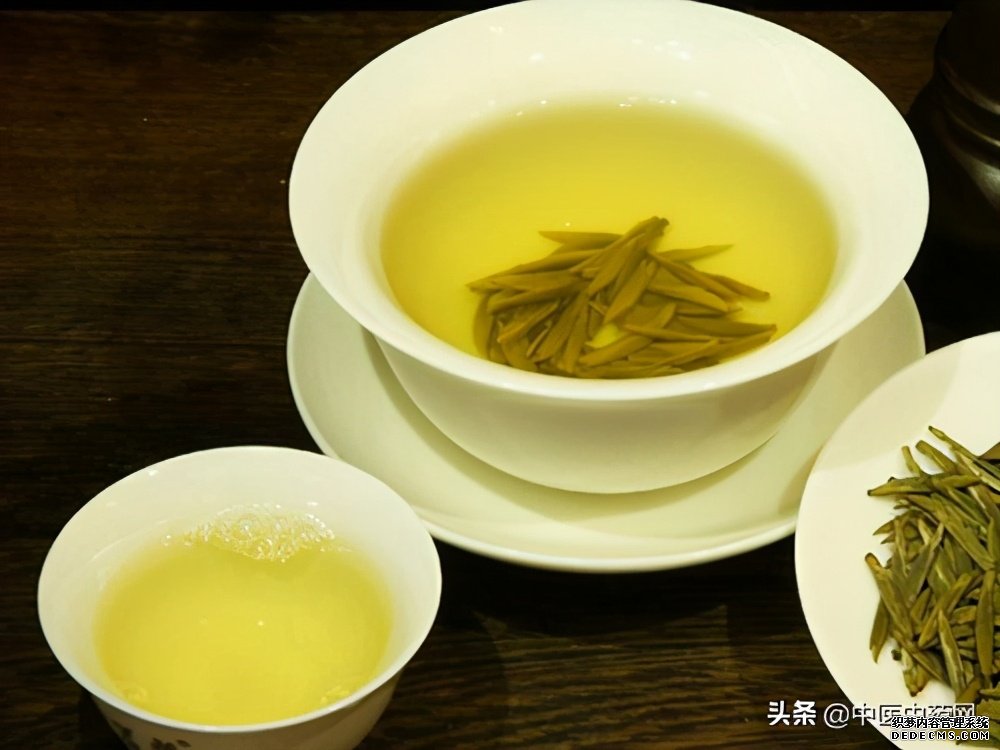 茶有6“色”功效各异，饮茶养生寒温有宜忌