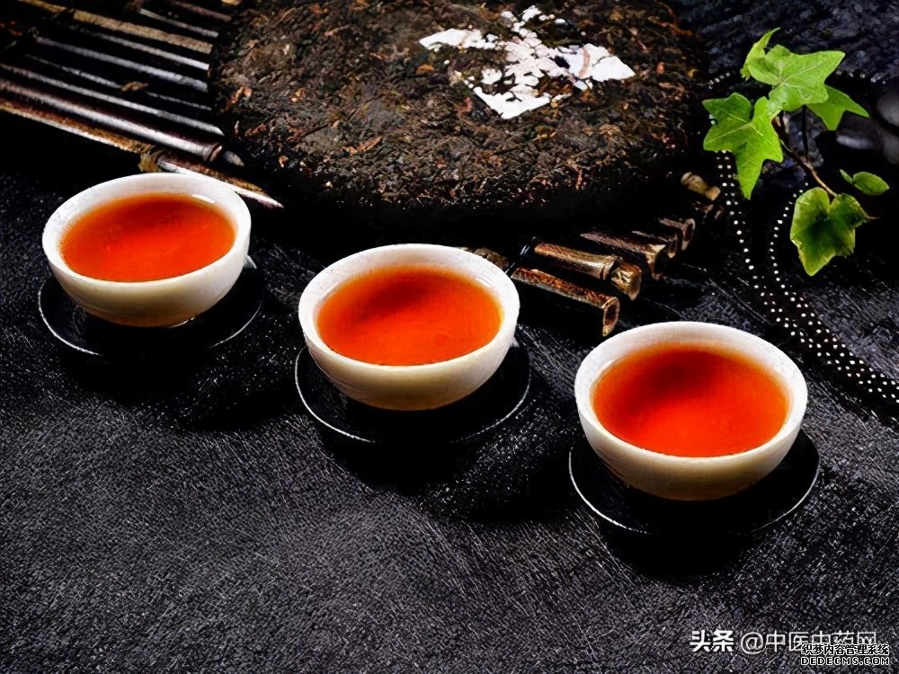 茶有6“色”功效各异，饮茶养生寒温有宜忌