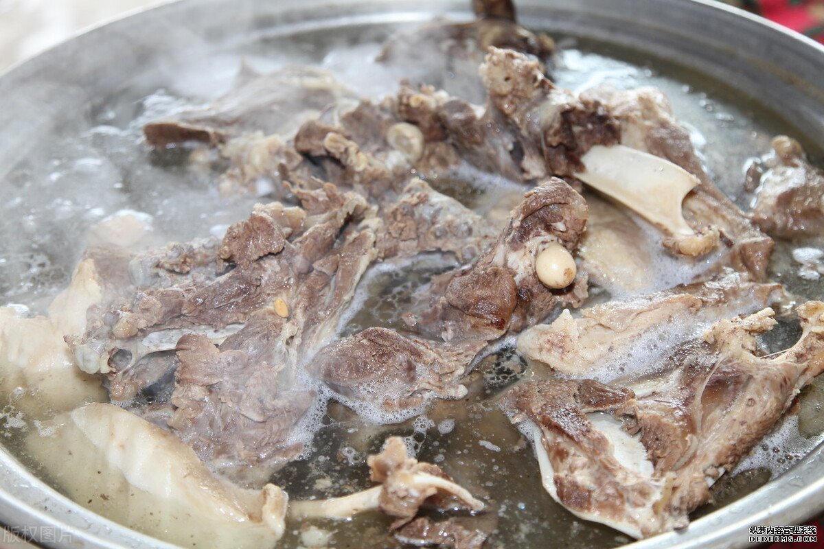 冬天进补吃羊肉?吃羊肉虽好,但要避开这5大禁忌